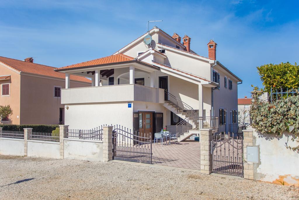Hotel Punta B Poreč Zewnętrze zdjęcie